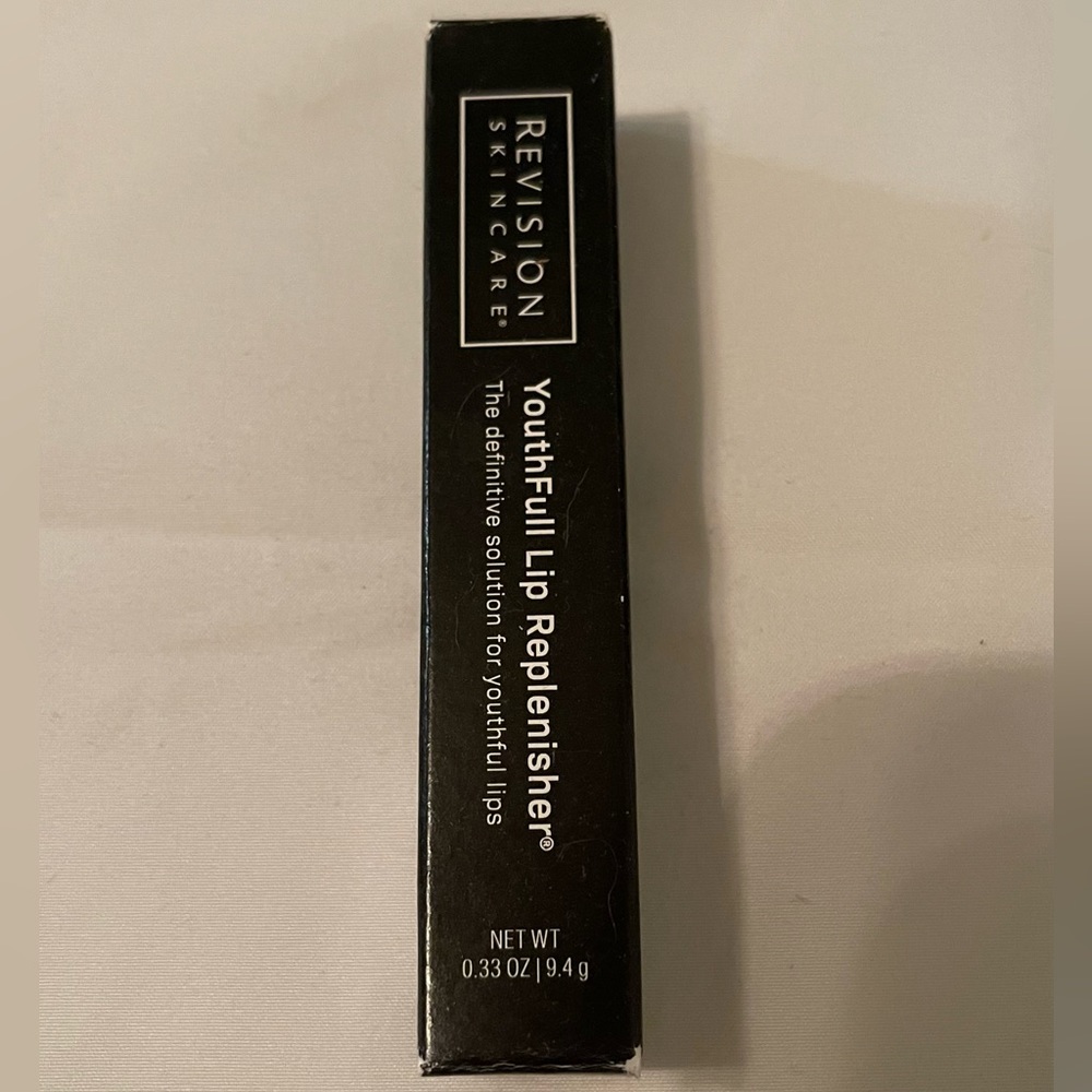 Revision Skincare Youthful Lip Replenisher .33oz Unopened!